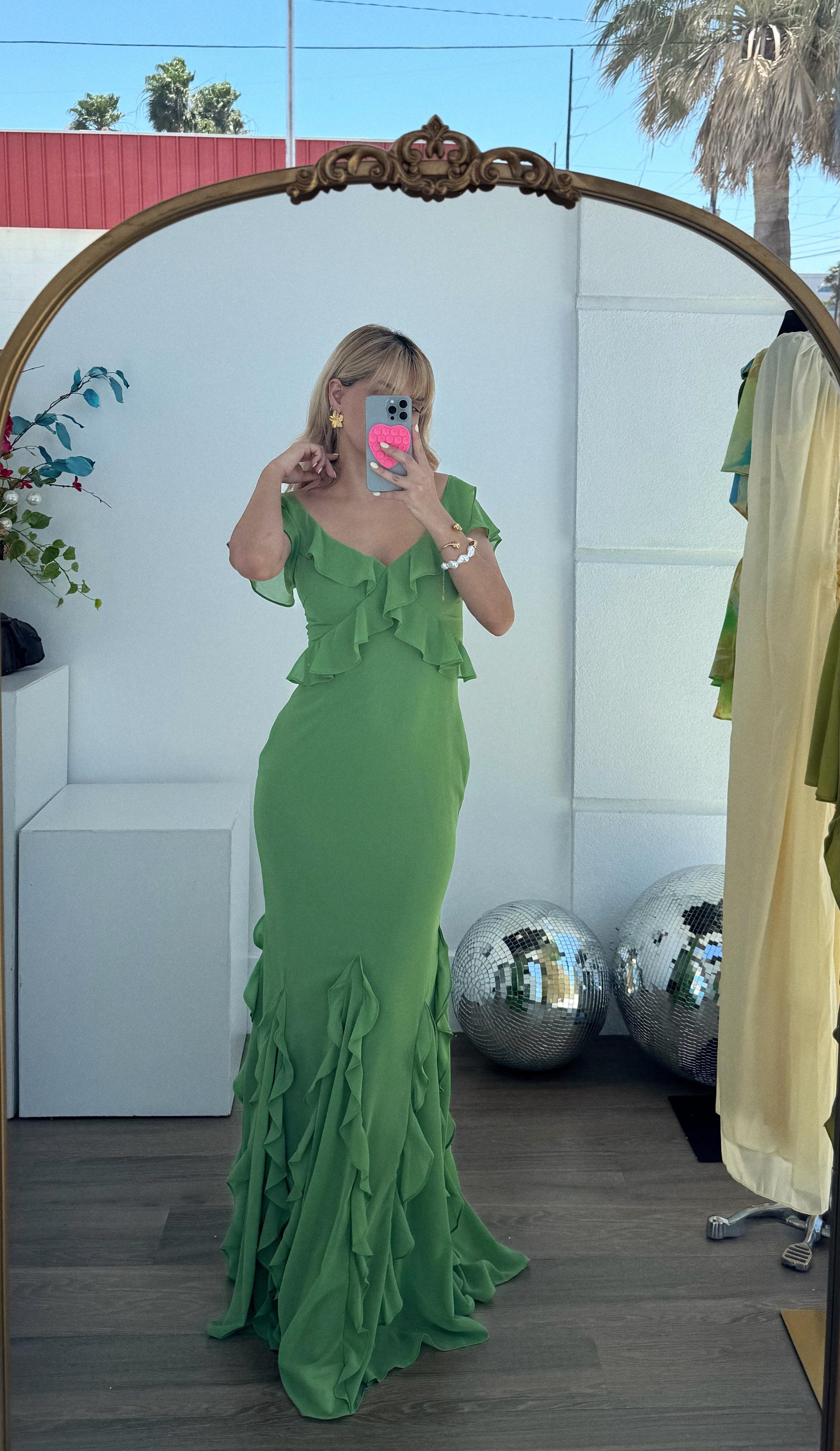 Green V-neck Ruffle Maxi Dress